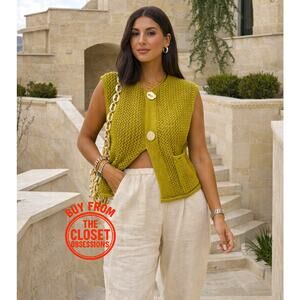 ZARA Knit Top NWT – Pistachio Green Gold Button Vest, Size S